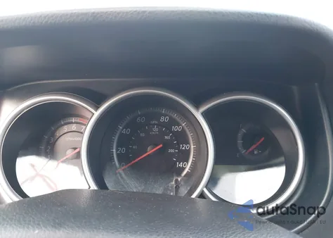 2011 Nissan Versa 1.8S z USA, uszkodzony, nr VIN 3N1BC1CP5BL389404